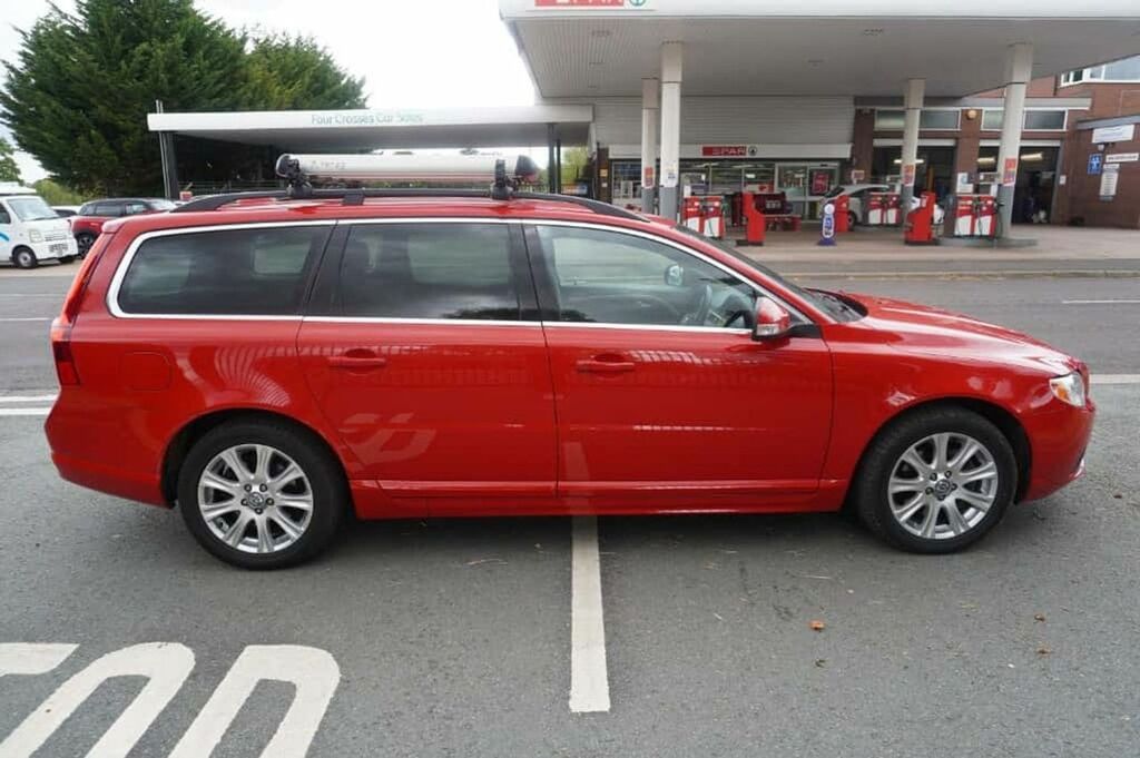 Volvo V70 2.4D R-design Se Estate Geartronic Euro Grey #8