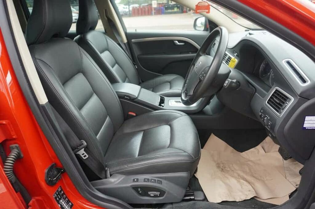 Volvo V70 2.4D R-design Se Estate Geartronic Euro Grey #17