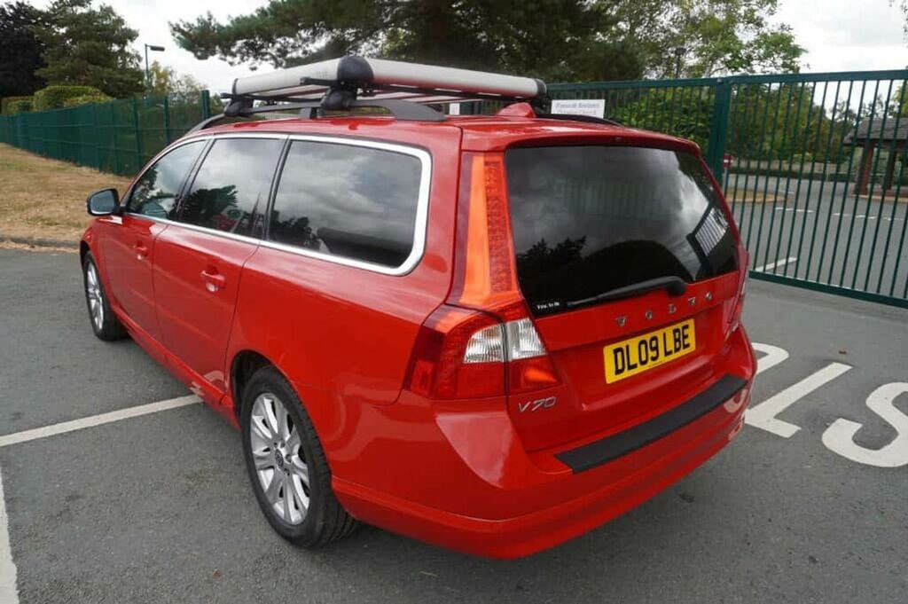 Volvo V70 2.4Cc T5 Se Lux...only 15866 Miles Red #5