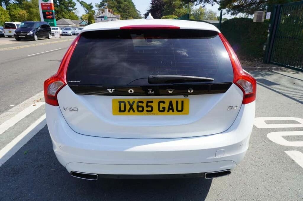 Volvo V60 2.0 D4 Se Lux Nav 31169Miles White #6