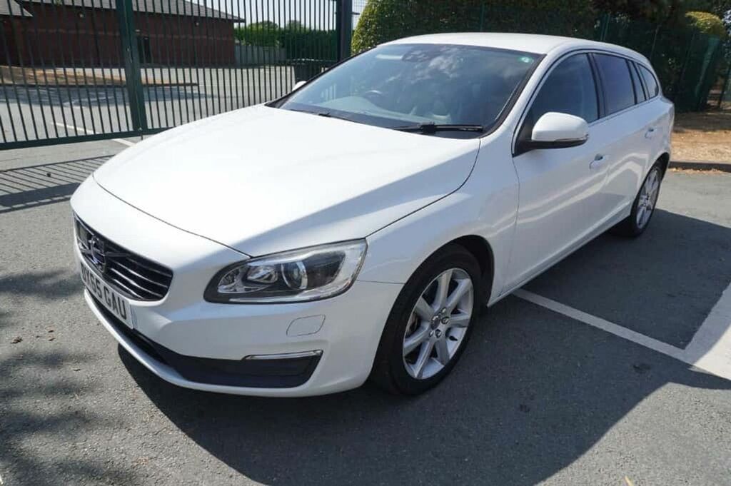 Volvo V60 2.0 D4 Se Lux Nav 31169Miles White #3