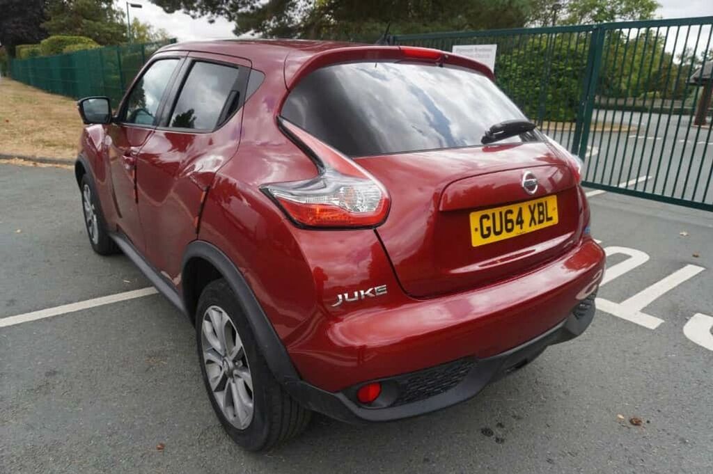 Nissan Juke Tekna Dci Red #6