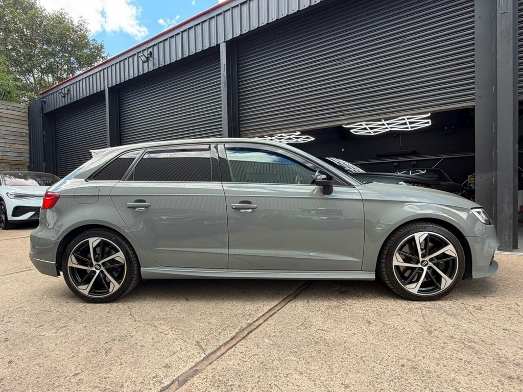 Audi S3 2.0 Tfsi Black Edition Sportback S Tron Grey #4