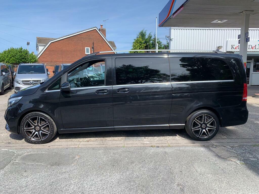 Mercedes-Benz V Class 2.2 V220d Amg Line Mpv Black #6