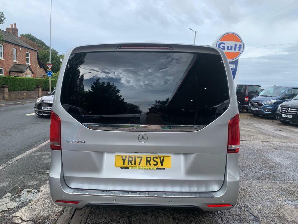 Mercedes-Benz V Class 2.2 V250d Amg Line Mpv G Tronic Plus Eu White #6