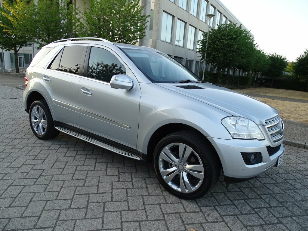 Mercedes-Benz M Class 3.0 Ml320 Cdi V6 Sport Suv Tiptronic 4W Silver #4