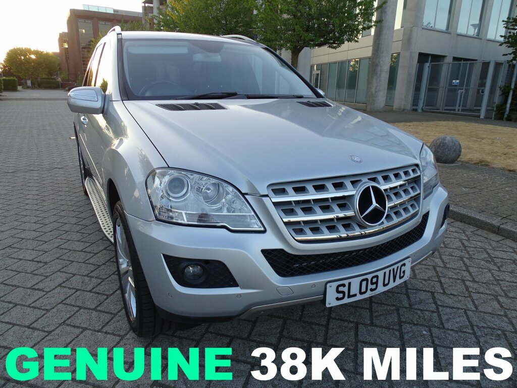 Mercedes-Benz M Class 3.0 Ml320 Cdi V6 Sport Suv Tiptronic 4W Silver
