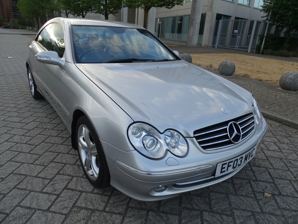 Mercedes-Benz CLK 3.2 Clk320 Avantgarde Coupe Silver #2
