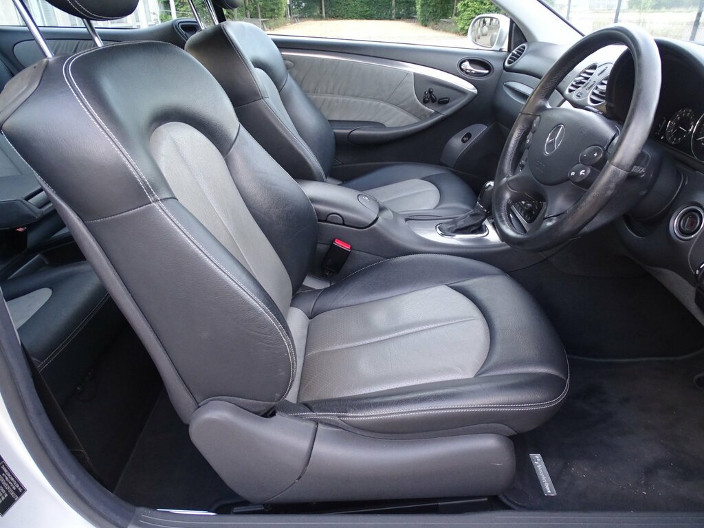 Mercedes-Benz CLK 240 Elegance Silver #24