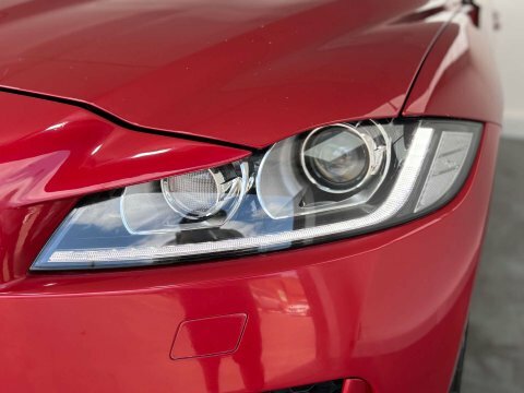 Jaguar F-Pace 2.0 F-pace R-sport Red #6