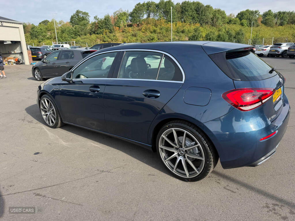 Mercedes-Benz A Class A180d 2.0 Sport Blue #5