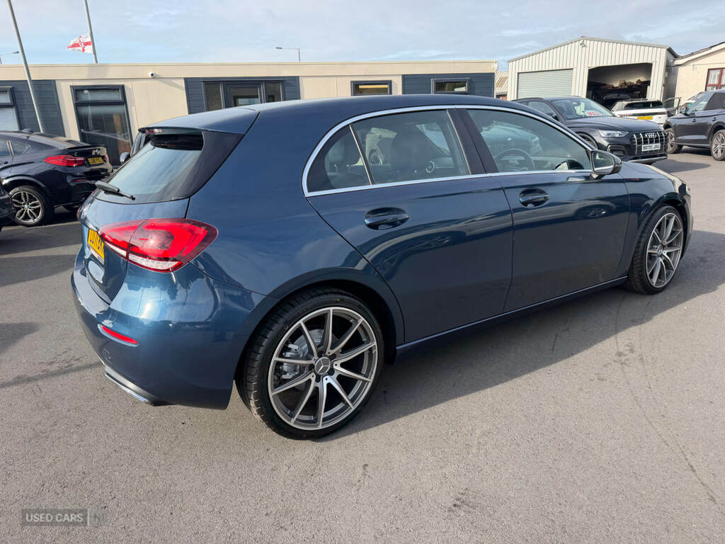 Mercedes-Benz A Class A180d 2.0 Sport Blue #3