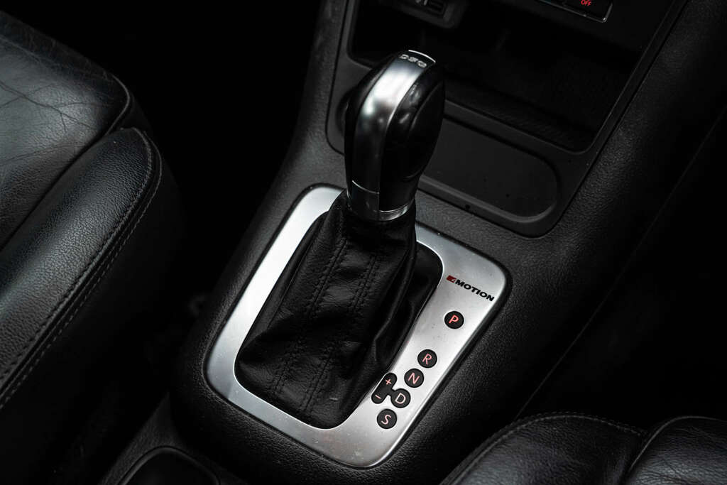 Volkswagen Tiguan R-line Edition Tdi Bluemotion Technology 4Motion S RF65UOJ #4