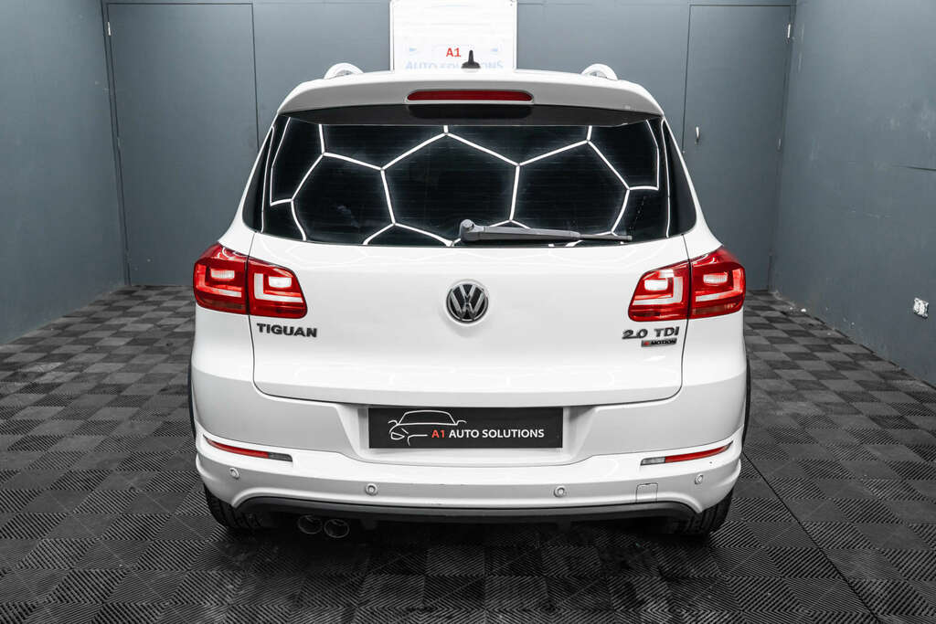 Volkswagen Tiguan R-line Edition Tdi Bluemotion Technology 4Motion S RF65UOJ #5