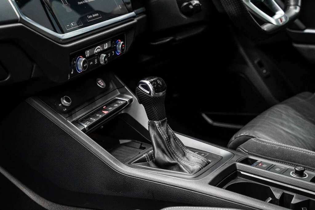 Audi Q3 Vorsprung 35 Tfsi #4