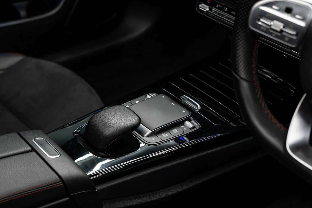 Mercedes-Benz A Class Amg Line Premium Plus Night Edition  #6