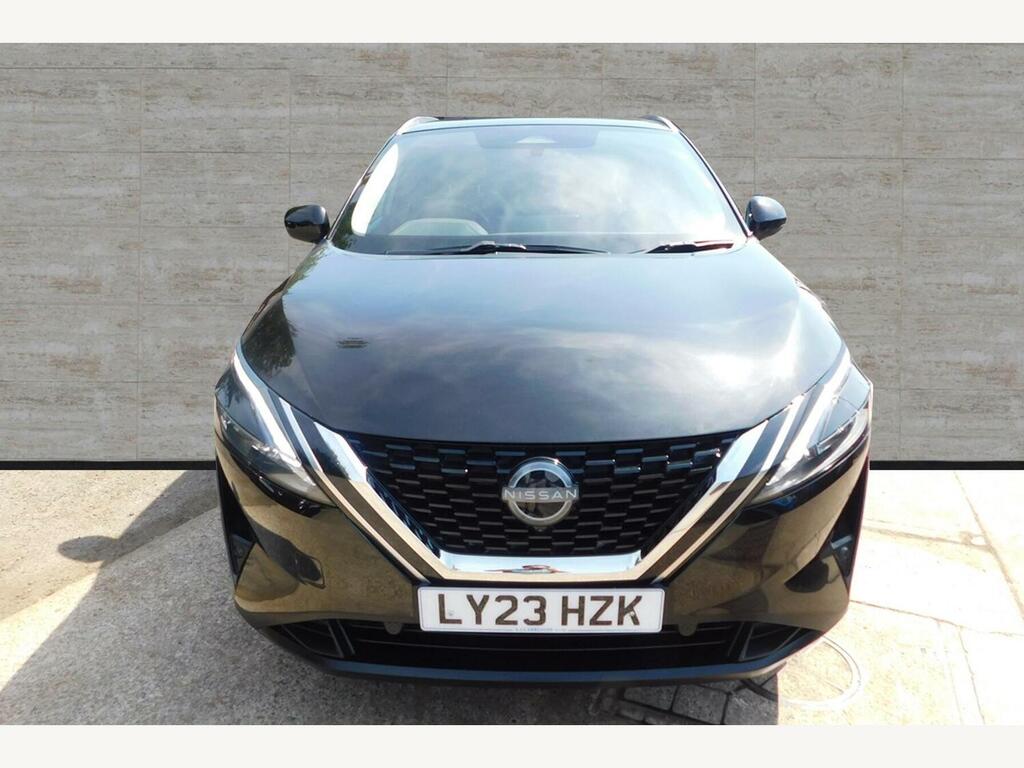 Nissan Qashqai 1.3 Dig-t Mhev N-connecta Euro 6... LY23HZK Black #2