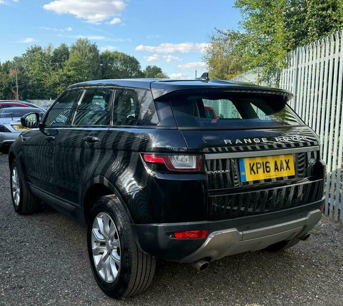 Land Rover Range Rover Evoque 2.0 Td4 Se 4Wd Black #4