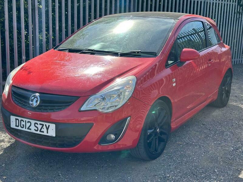Vauxhall Corsa 1.2 16V Limited Edition Red #3