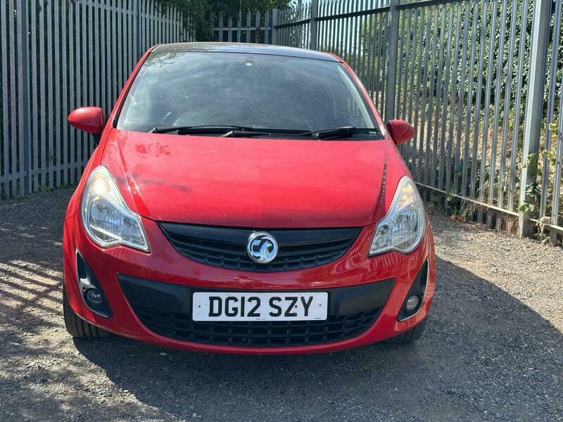 Vauxhall Corsa 1.2 16V Limited Edition Red #2