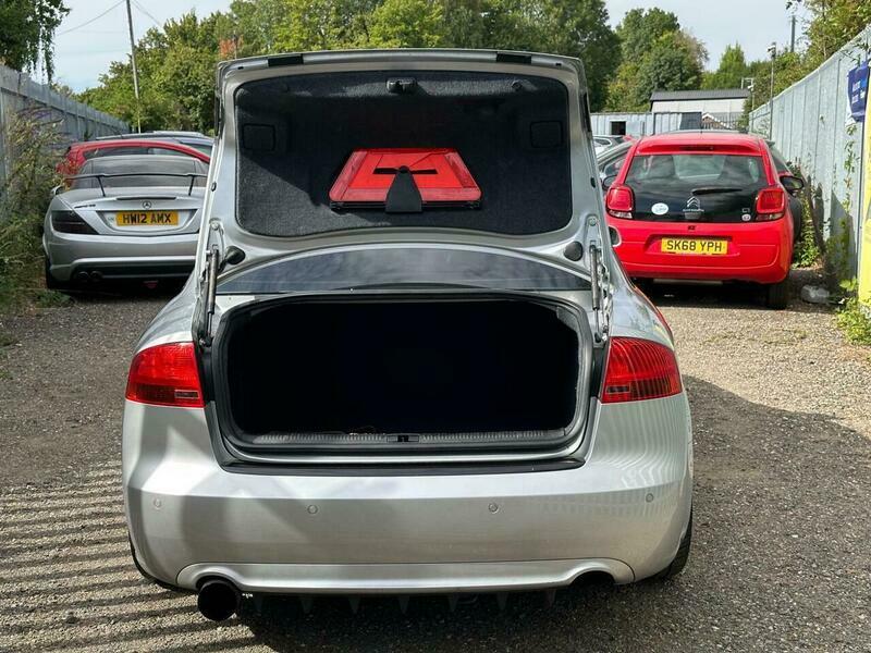 Audi A4 2.0 Tdi S Line Blue #33