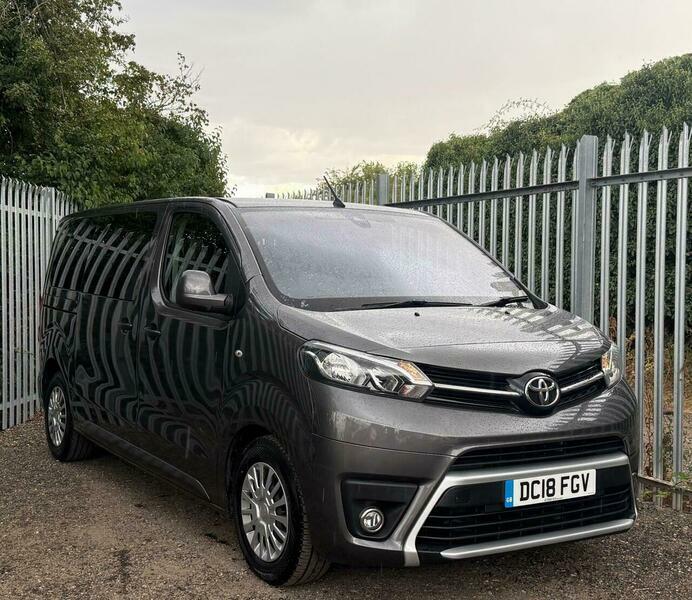 Toyota Verso 1.6D Shuttle Medium Mpv Grey
