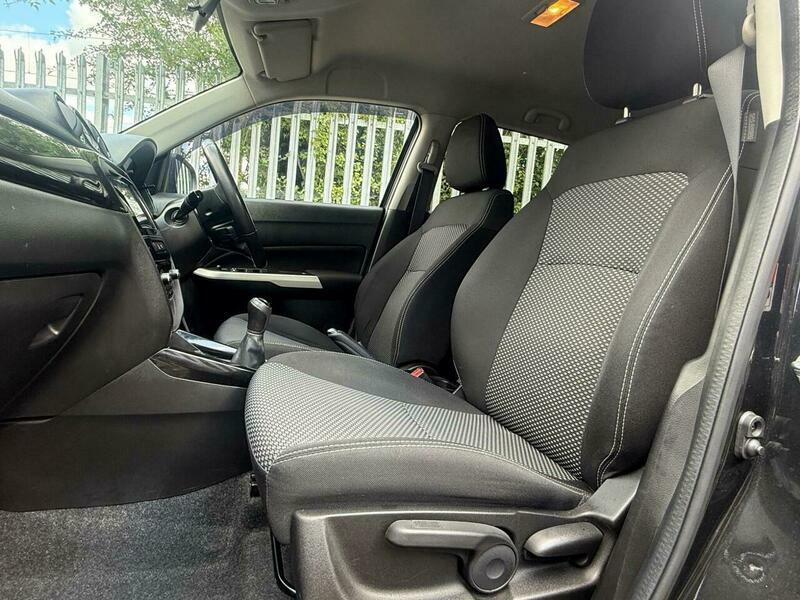 Suzuki Grand Vitara Kuro White #44