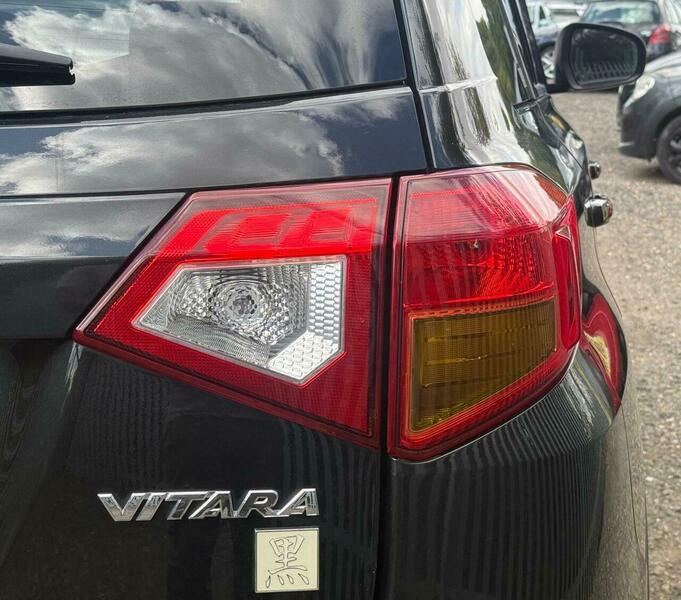 Suzuki Grand Vitara Kuro White #46