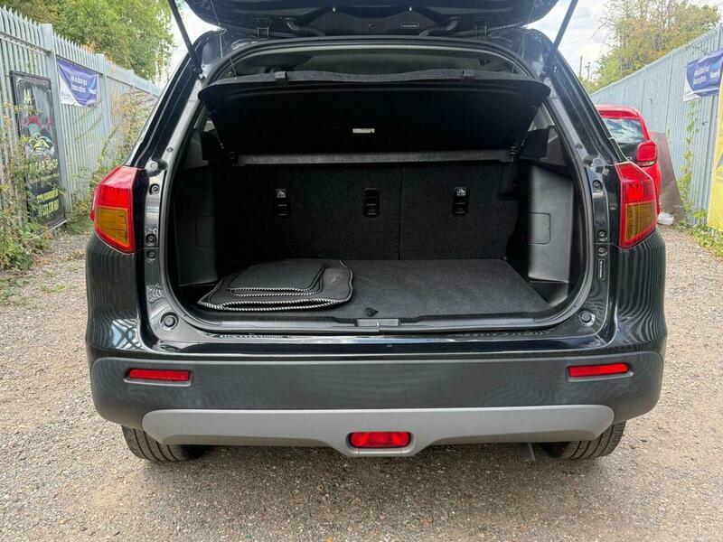 Suzuki Grand Vitara Kuro White #41