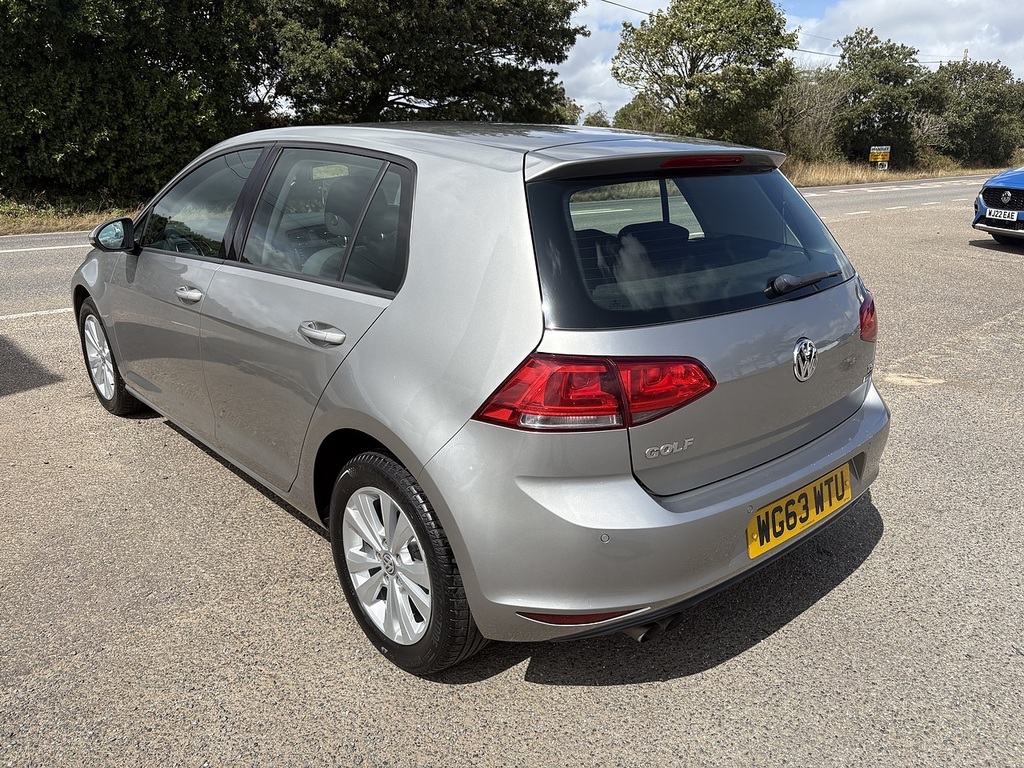 Volkswagen Golf Tsi Bluemotion Tech Se Silver #3