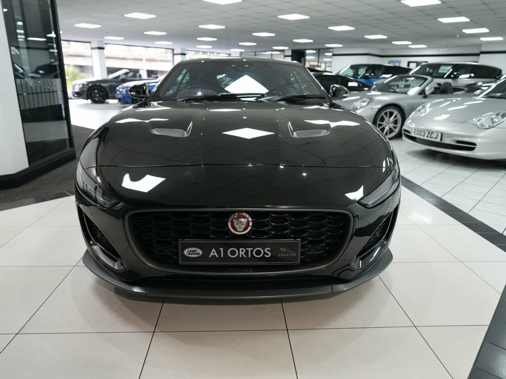 Jaguar F-Type 2L First Edition Black #2