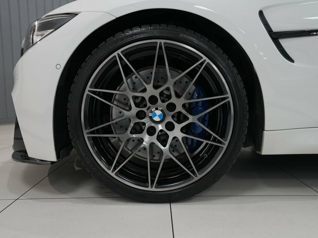 BMW M3 3L Competition White #5