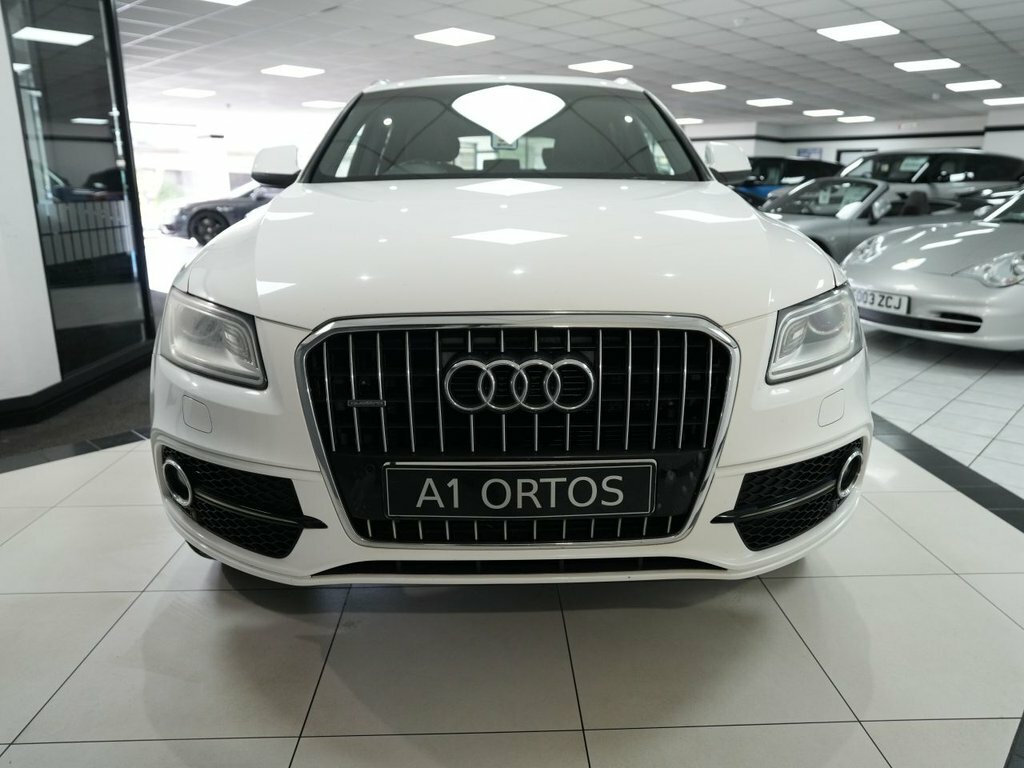 Audi Q5 3L S Line Plus White #2