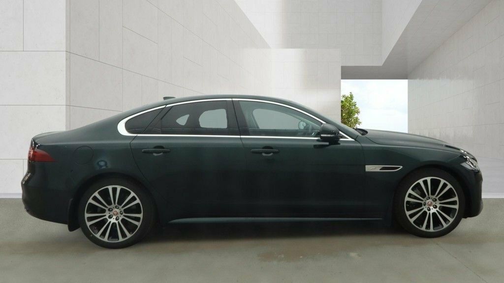 Jaguar XF 2L R-dynamic Se Green #6
