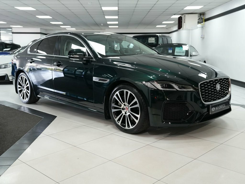 Jaguar XF 2L R-dynamic Se Green