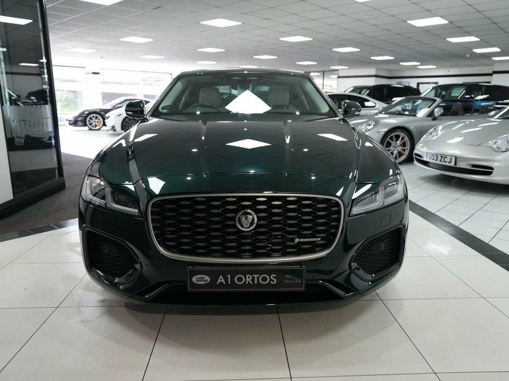 Jaguar XF 2L R-dynamic Se Green #2