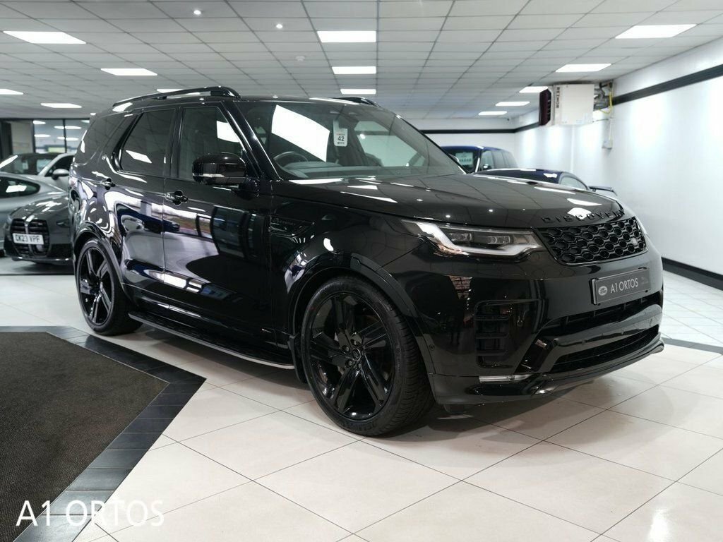 Land Rover Discovery 3L R-dynamic Hse Black