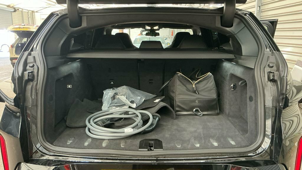 BMW XM 50E 3.0 Xdrive 25.7Kwh Plug-in Hybrid Black #9