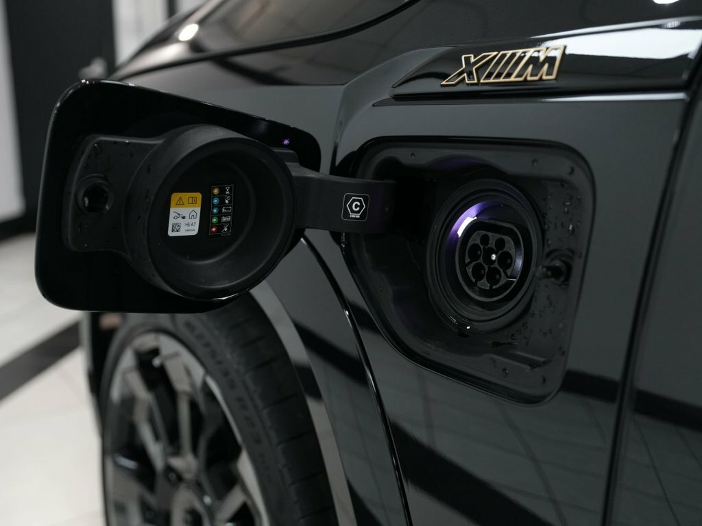 BMW XM Suv Black #6