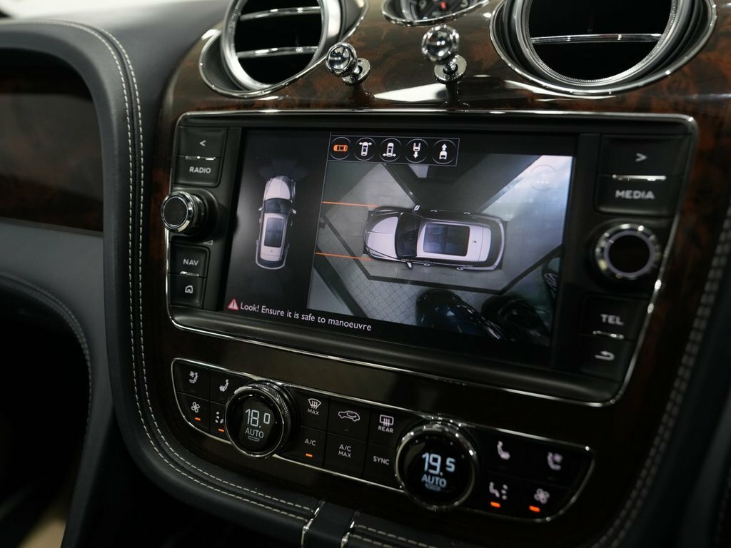 Bentley Bentayga Suv Blue #4