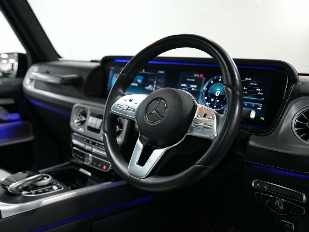 Mercedes-Benz G Class G63 Carbon Edition 9G-tronic Black #20