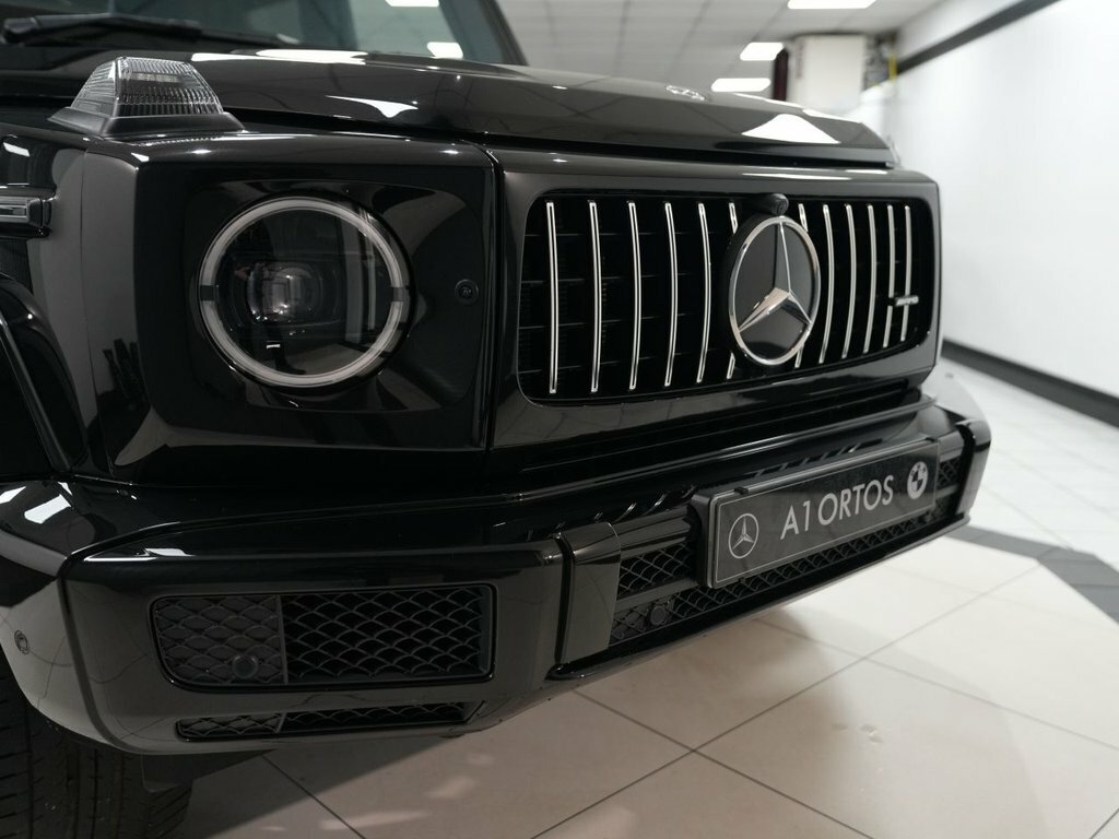 Mercedes-Benz G Class G63 Carbon Edition 9G-tronic Black #23