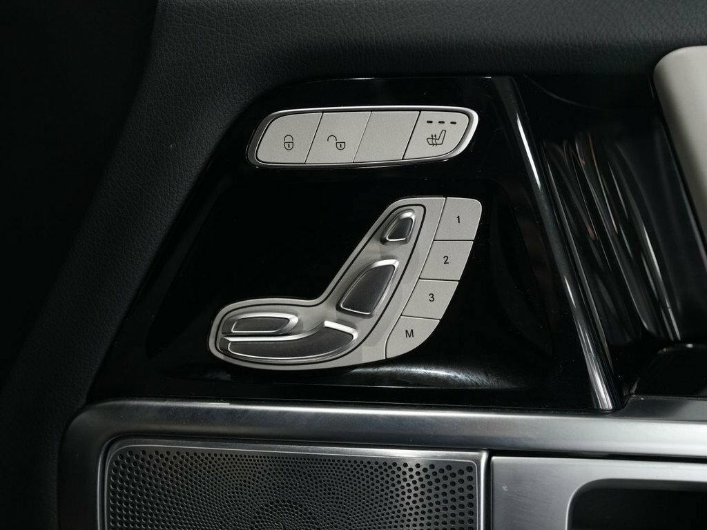 Mercedes-Benz G Class G63 Carbon Edition 9G-tronic Black #13