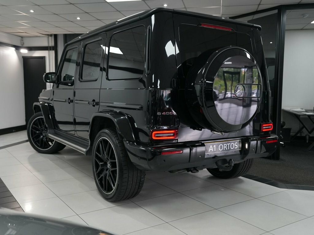 Mercedes-Benz G Class G63 Carbon Edition 9G-tronic Black #71