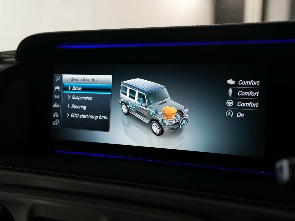 Mercedes-Benz G Class G63 Carbon Edition 9G-tronic Black #59