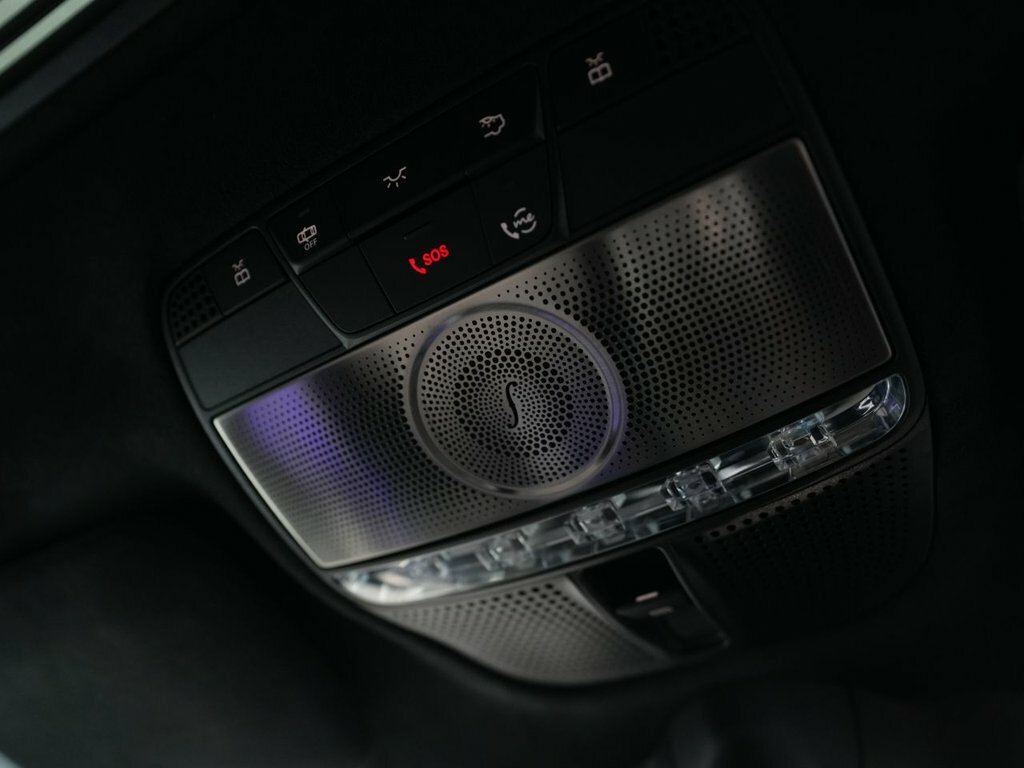 Mercedes-Benz G Class G63 Carbon Edition 9G-tronic Black #70