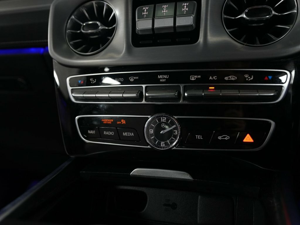 Mercedes-Benz G Class G63 Carbon Edition 9G-tronic Black #49