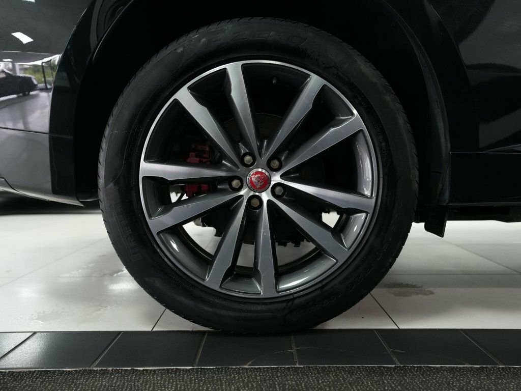Jaguar F-Pace Jaguar 5.0 V8 550 Svr Awd Estate Red #16