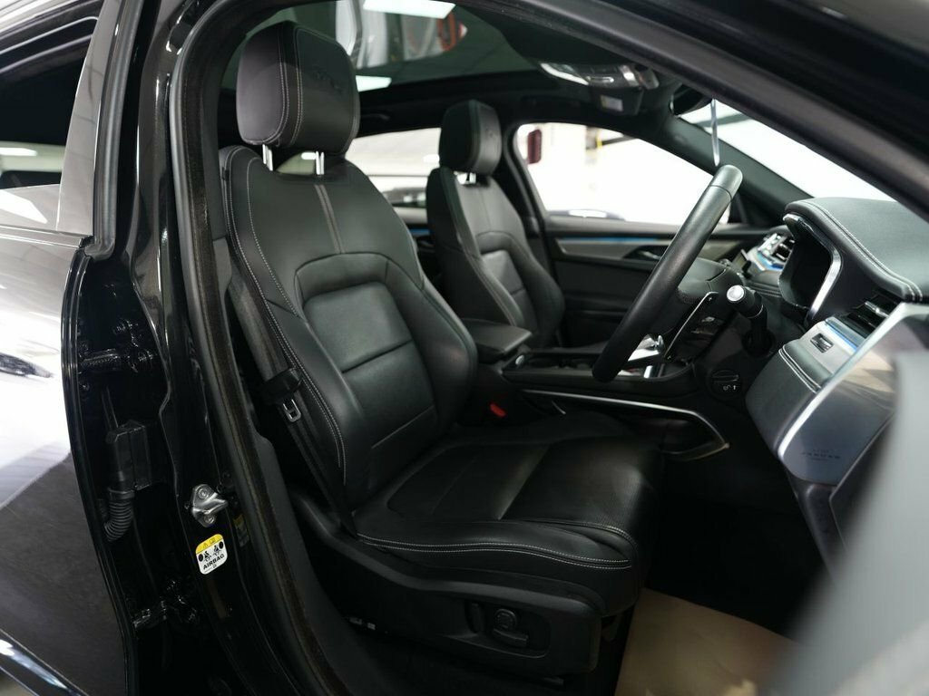 Jaguar F-Pace Jaguar 5.0 V8 550 Svr Awd Estate Red #14