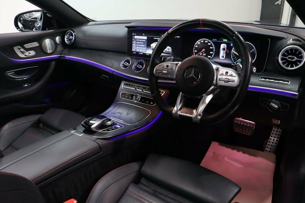 Mercedes-Benz E Class 2.0 E300de 13.5Kwh Amg Line Edition G-tronic Euro Black #32